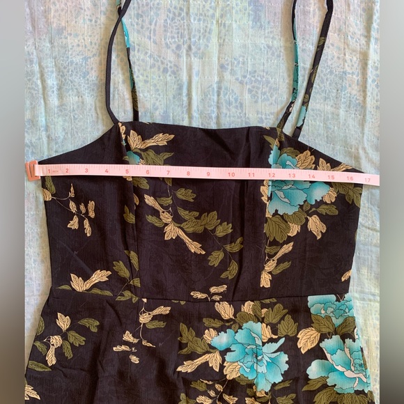 🩵NWOT Selfie Leslie Floral Romper Black & Baby Blue Adjustable Straps Size Large - Picture 8 of 10